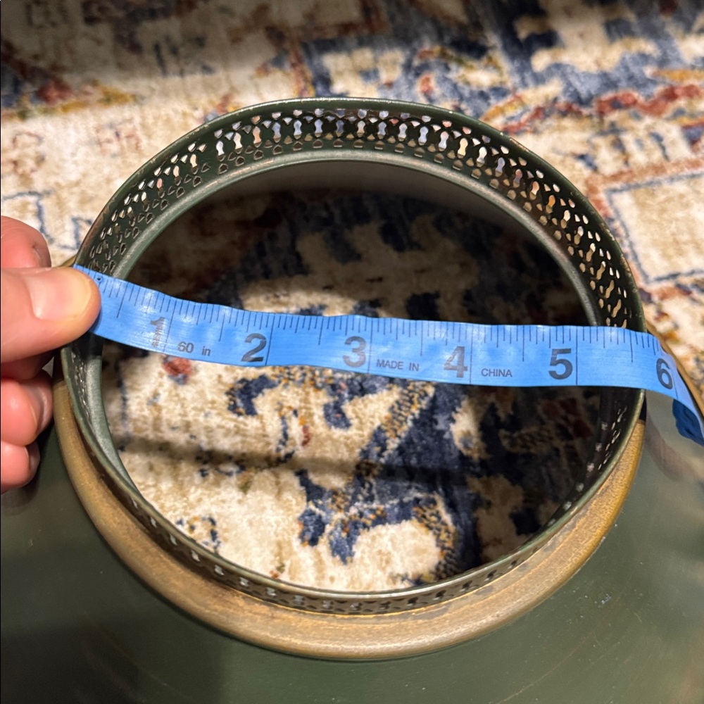 VINTAGE green & gold stencil painted tole metal lamp shade old/farmhouse/country - Picture 10 of 11